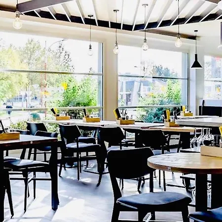 Otel Ibis Strasbourg Aeroport Le Zenith Lingolsheim