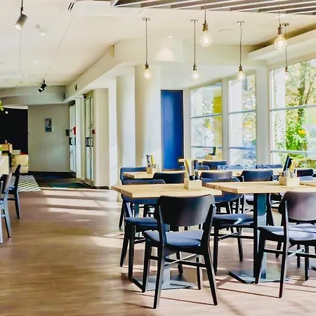 Ibis Strasbourg Aeroport Le Zenith 3*