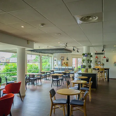 Ibis Strasbourg Aeroport Le Zenith Otel