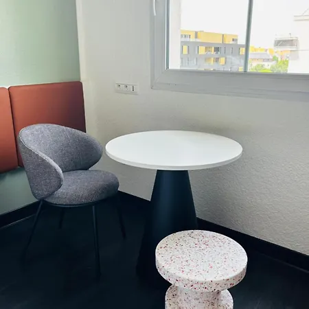 Ibis Strasbourg Aeroport Le Zenith 3* Lingolsheim