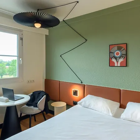 Ibis Strasbourg Aeroport Le Zenith Otel Lingolsheim