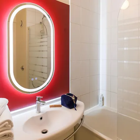 Otel Ibis Strasbourg Aeroport Le Zenith Lingolsheim