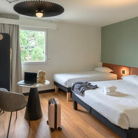 Ibis Strasbourg Aeroport Le Zenith لانْجولشاه