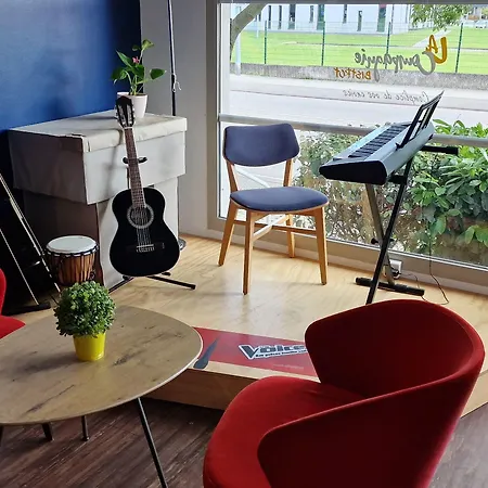 Ibis Strasbourg Aeroport Le Zenith Otel 3*