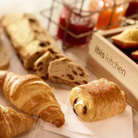 Ibis Strasbourg Aeroport Le Zenith