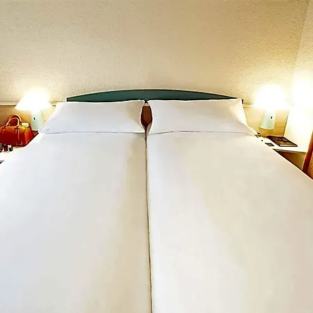 Hotel Ibis Strasbourg Aéroport Le Zénith