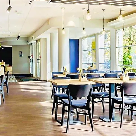 Ibis Strasbourg Aéroport Le Zénith