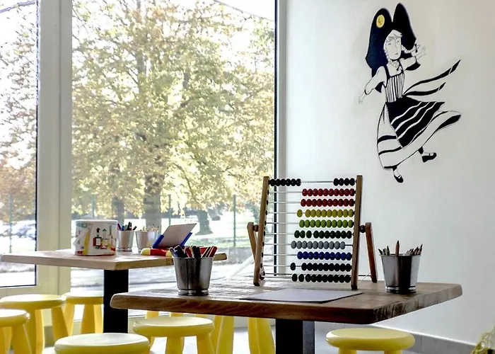 宜必思斯特拉斯堡机场泽尼斯体育场酒店 3*