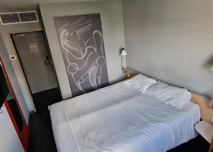 酒店 宜必思斯特拉斯堡机场泽尼斯体育场酒店 利戈尔塞姆