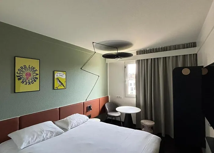 宜必思斯特拉斯堡机场泽尼斯体育场酒店 酒店 利戈尔塞姆