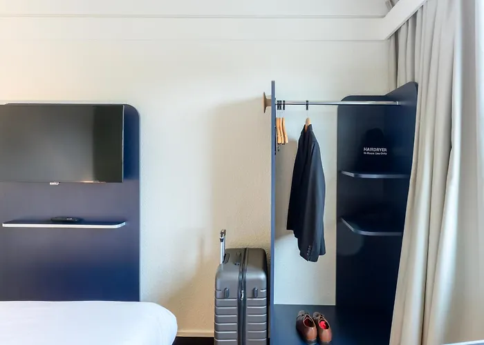 酒店 宜必思斯特拉斯堡机场泽尼斯体育场酒店 3*