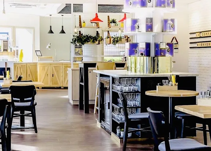 宜必思斯特拉斯堡机场泽尼斯体育场酒店 3*