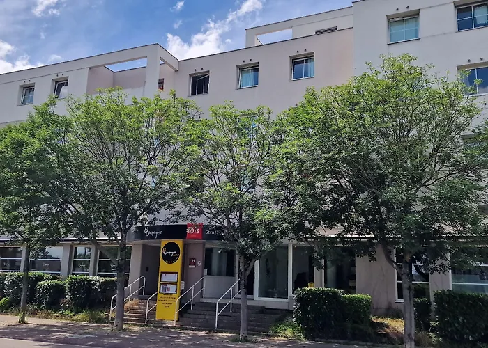 宜必思斯特拉斯堡机场泽尼斯体育场酒店 3*