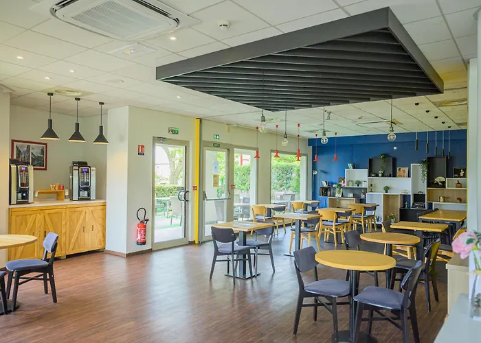 宜必思斯特拉斯堡机场泽尼斯体育场酒店 3*